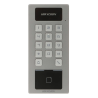 Control de accesos de superficie, IP65, IK09, para supervisión vía smartphone. Lector Mifare y teclado. Unifamiliar.