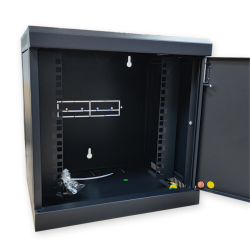 Rack de 10" 6U, F300 / AN500 / AL600mm, carga 10kg, vacío. Montado.