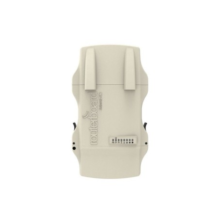 AP AC 5GHz, 31dBm, 720Mhz, 128Mb RAM, x1 puerto Gb, x1 SFP, x2 RPSMA. Level 4