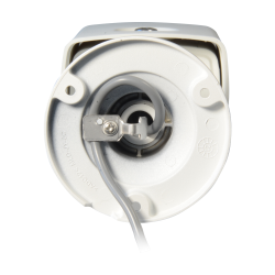 Cámara bullet 4 en 1, 5Mpx, 2.7-13.5mm motorizada, IR 40mts. IP67, blanca. PoC