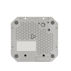 AP LTE6, 25dBm, 2.5dBi, 800Mhz, 128Mb RAM, puerto Gigabit, x3 Sim. L4