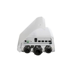Cloud Router Switch, 800Mhz, 512Mb RAM, x4 SFP+, x1Gb, RouterOS / SwitchOS, Level 5, para exterior (IP66)