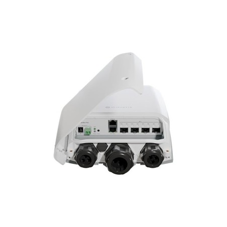 Cloud Router Switch, 800Mhz, 512Mb RAM, x4 SFP+, x1Gb, RouterOS / SwitchOS, Level 5, para exterior (IP66)
