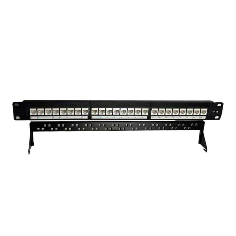 Patch Panel para rack de 19" con x24 conectores CAT6 UTP extraibles